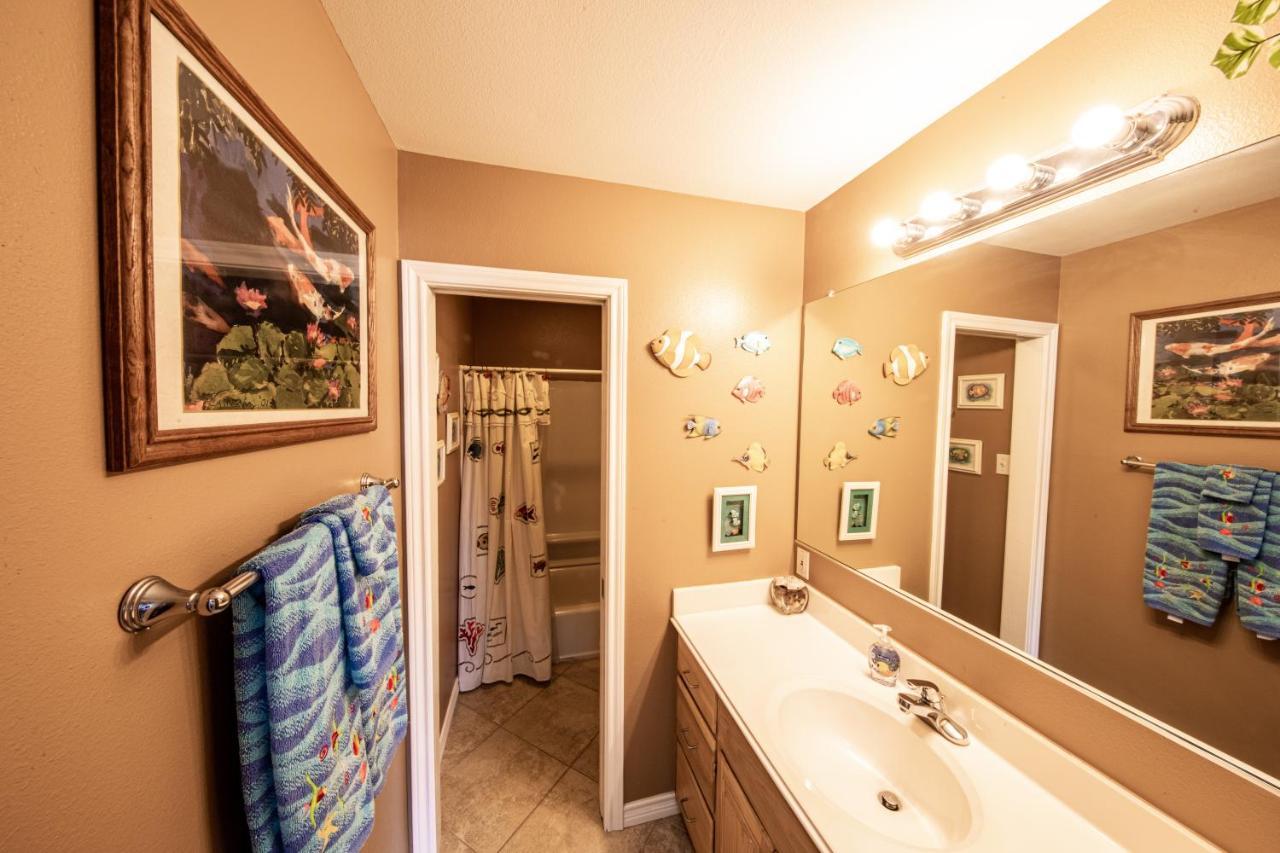 Relax At Our Beach Haven - Pet Friendly Galveston Exteriér fotografie